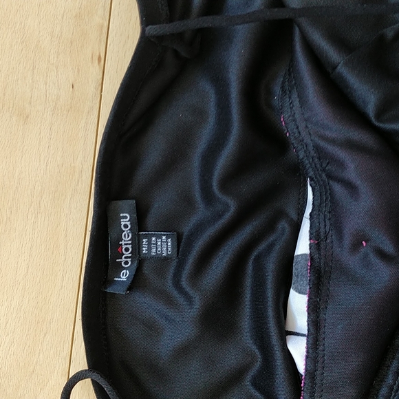 Le Chateau spaghetti-strap sundress - Picture 7 of 7